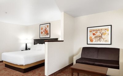 Crystal Inn Hotel & Suites Salt Lake City