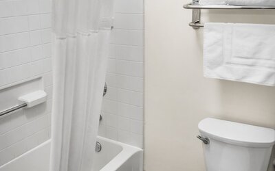 Crystal Inn Hotel & Suites Salt Lake City