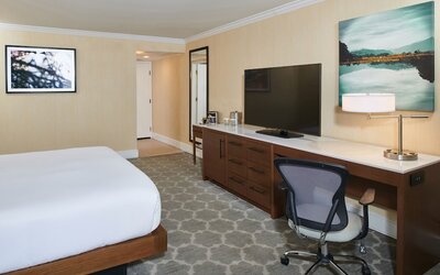 DoubleTree by Hilton Hotel Salt Lake City Airport