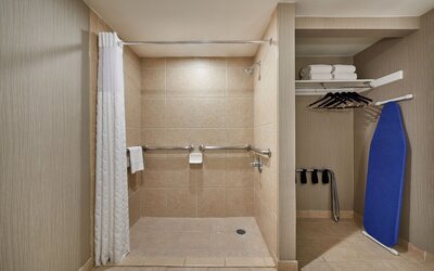 DoubleTree by Hilton Hotel Salt Lake City Airport