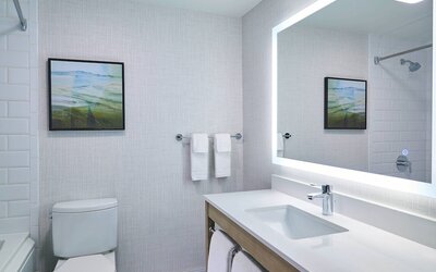 Four Points by Sheraton Salt Lake City Airport