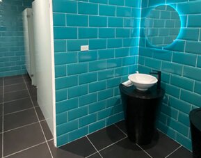 Hotel Hostal Caps Mall