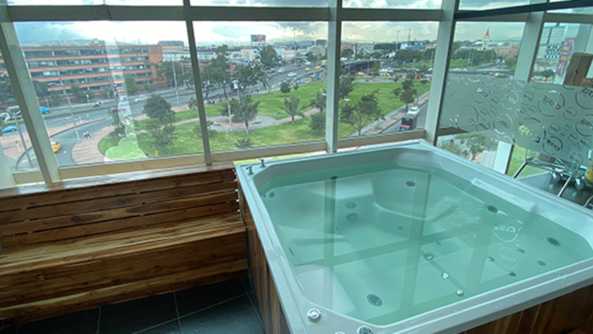 Hotel Hostal Caps Mall