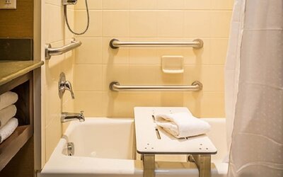 Holiday Inn Express & Suites Salt Lake City South - Murray by IHG