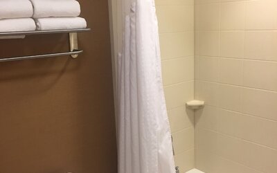 Holiday Inn Express & Suites Salt Lake City South - Murray by IHG