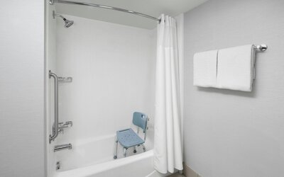 Courtyard by Marriott Sandy