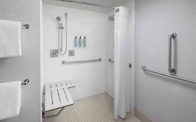 Courtyard by Marriott Sandy
