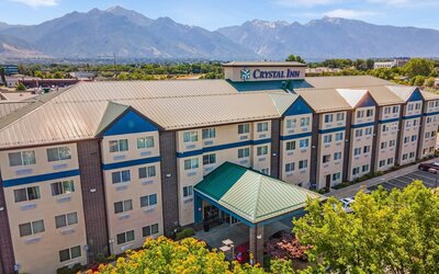 Crystal Inn Hotel & Suites Midvalley
