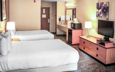 Crystal Inn Hotel & Suites Midvalley