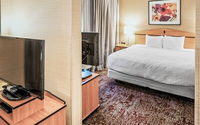 Crystal Inn Hotel & Suites Midvalley