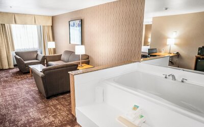 Crystal Inn Hotel & Suites West Valley City
