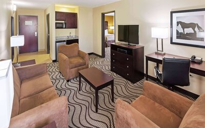 La Quinta Inn & Suites by Wyndham Floresville