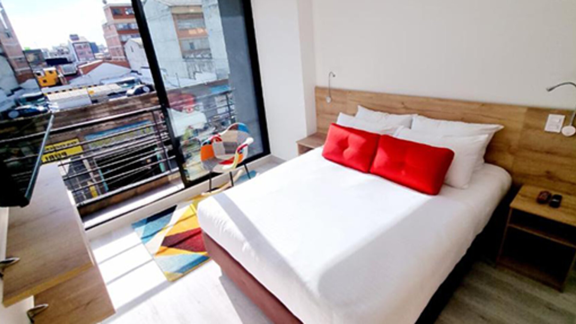 Toscana Loft Apartasuites