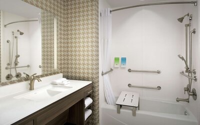 Home2 Suites by Hilton San Antonio Lackland/Sea World, TX