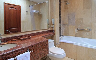 Windsor House Inn By GEH Suites