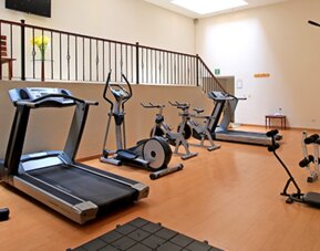 Windsor House Inn By GEH Suites