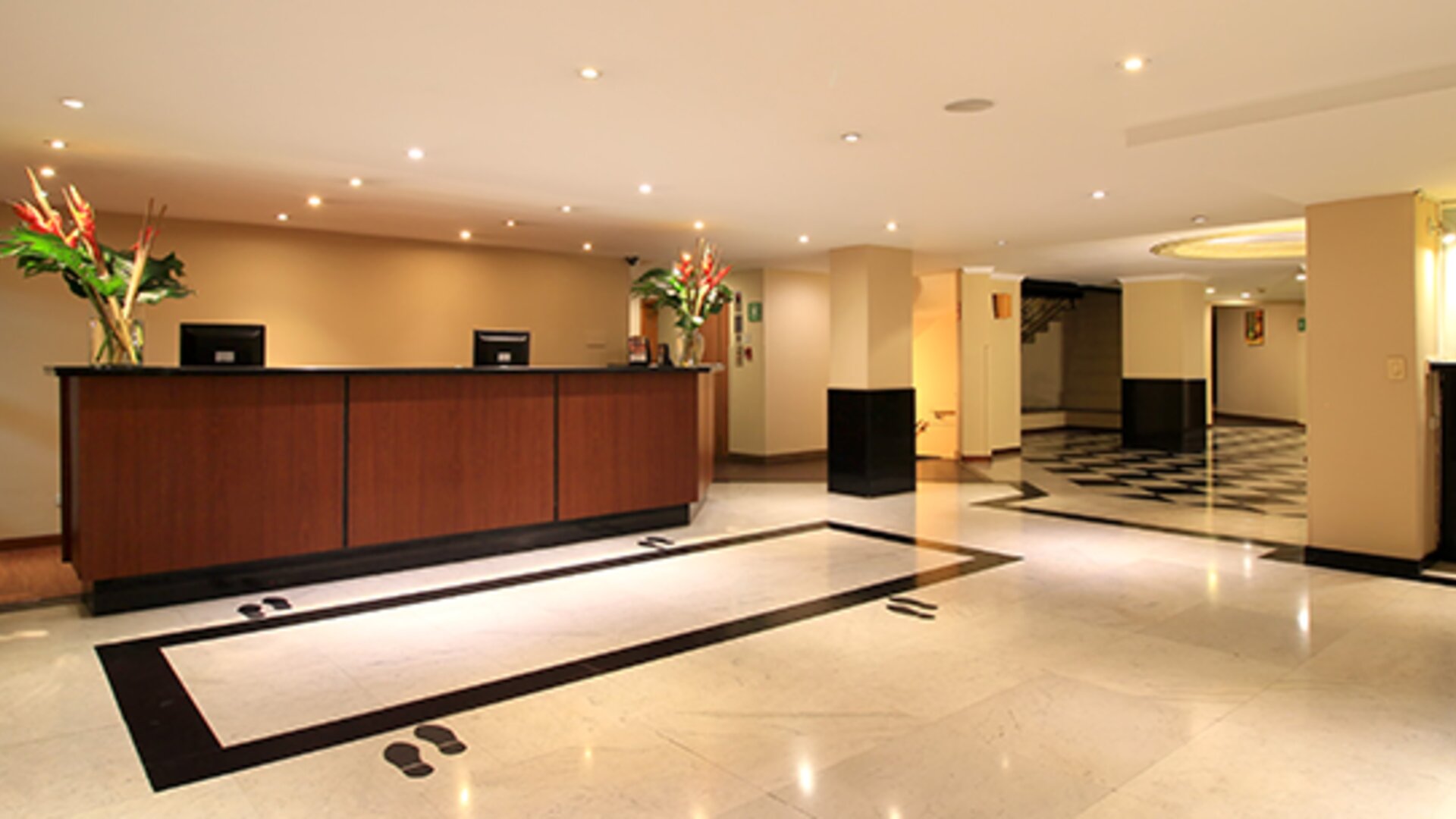Windsor House Inn By GEH Suites