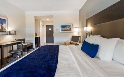 Best Western Plus Roland Inn & Suites