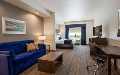 Best Western Plus Roland Inn & Suites