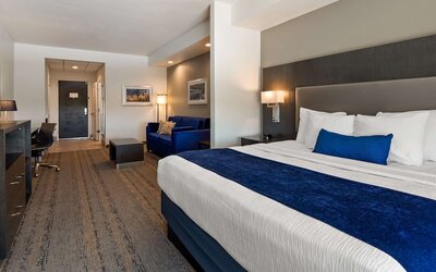Best Western Plus Roland Inn & Suites