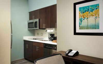 Homewood Suites by Hilton San Antonio Airport