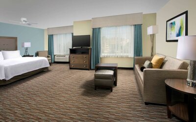 Homewood Suites by Hilton San Antonio Airport