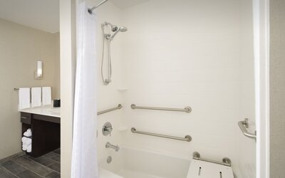 Homewood Suites by Hilton San Antonio Airport