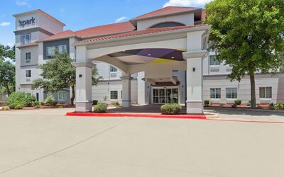 Spark by Hilton San Antonio Dominion