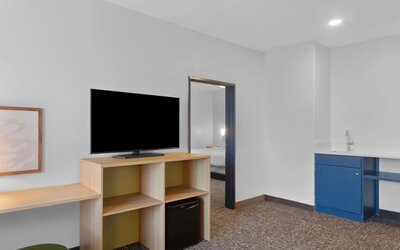 Spark by Hilton San Antonio Dominion