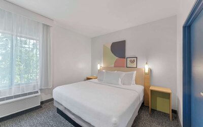 Spark by Hilton San Antonio Dominion