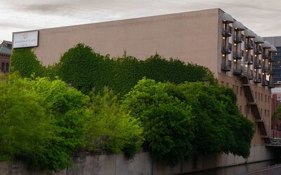 Riverwalk Plaza
