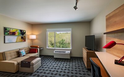 TownePlace Suites by Marriott San Antonio Northwest at The RIM