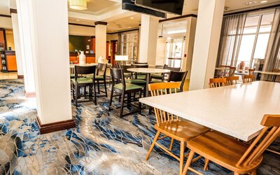 Fairfield Inn & Suites by Marriott San Antonio Alamo Plaza/Convention Center