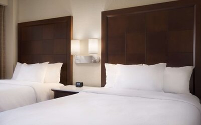 Embassy Suites by Hilton San Antonio Airport