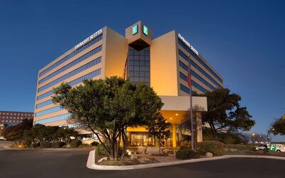 Embassy Suites by Hilton San Antonio Airport