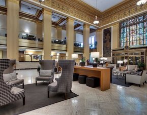 Drury Plaza Hotel San Antonio Riverwalk