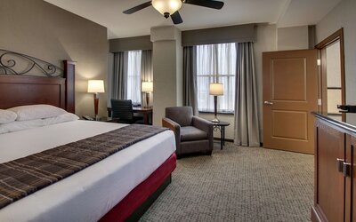 Drury Plaza Hotel San Antonio Riverwalk