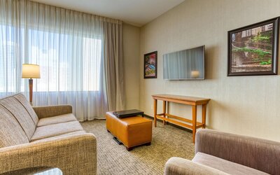Drury Plaza Hotel San Antonio Riverwalk