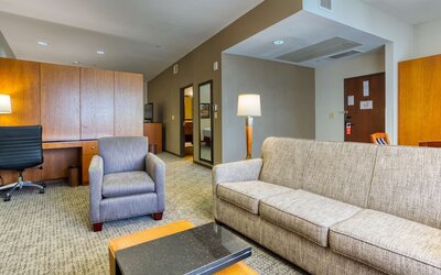 Drury Plaza Hotel San Antonio Riverwalk