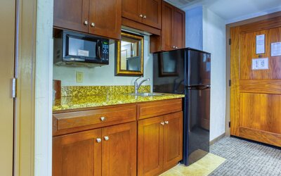 Drury Plaza Hotel San Antonio Riverwalk