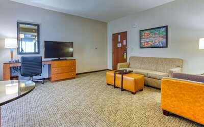 Drury Plaza Hotel San Antonio Riverwalk