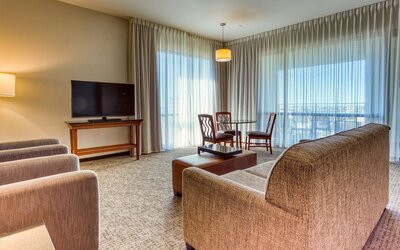 Drury Plaza Hotel San Antonio Riverwalk