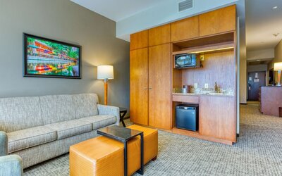 Drury Plaza Hotel San Antonio Riverwalk