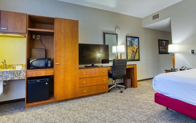 Drury Plaza Hotel San Antonio Riverwalk