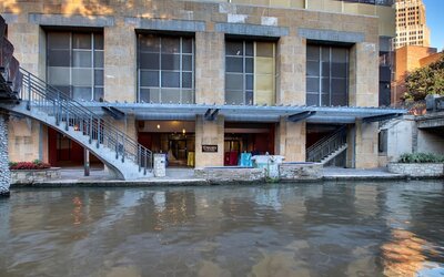 Drury Plaza Hotel San Antonio Riverwalk