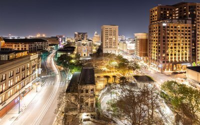 Drury Plaza Hotel San Antonio Riverwalk