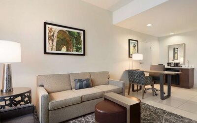 Embassy Suites by Hilton San Antonio Brooks Hotel & Spa