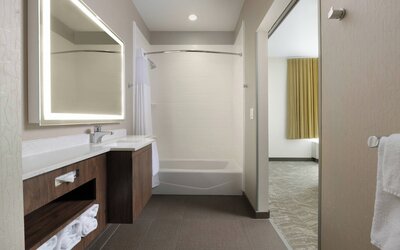 SpringHill Suites by Marriott San Antonio NW at The Rim