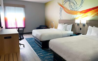 La Quinta Inn & Suites by Wyndham San Antonio Seaworld/LAFB