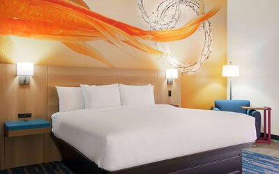 La Quinta Inn & Suites by Wyndham San Antonio Seaworld/LAFB
